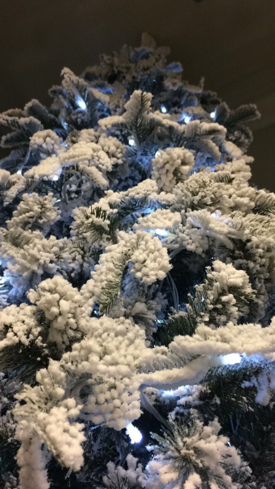 Искусственная ель "Альпийская" заснеженная с лампочками (РЕ+резина) 4 м.