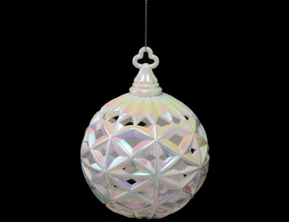 Пластиковый шар Морозное плетение 100 мм., белый радужный, Forest Market арт. 181435