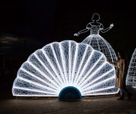 Светодиодная конструкция Веер с узором, высота 1,9 м   