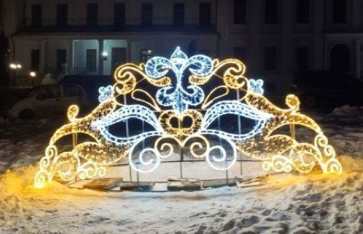 Светодиодная конструкция Маска, высота 2 м   