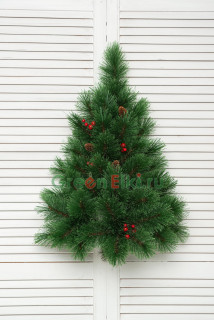 Искусственная сосна Роскошная настенная, с ягодами и шишками 60 см., арт. 68060