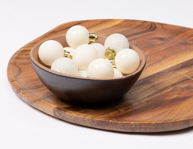 Набор пластиковых шаров Миниатюрные 30 мм., белая шерсть, 14 шт., mix, Kaemingk, арт. 171647